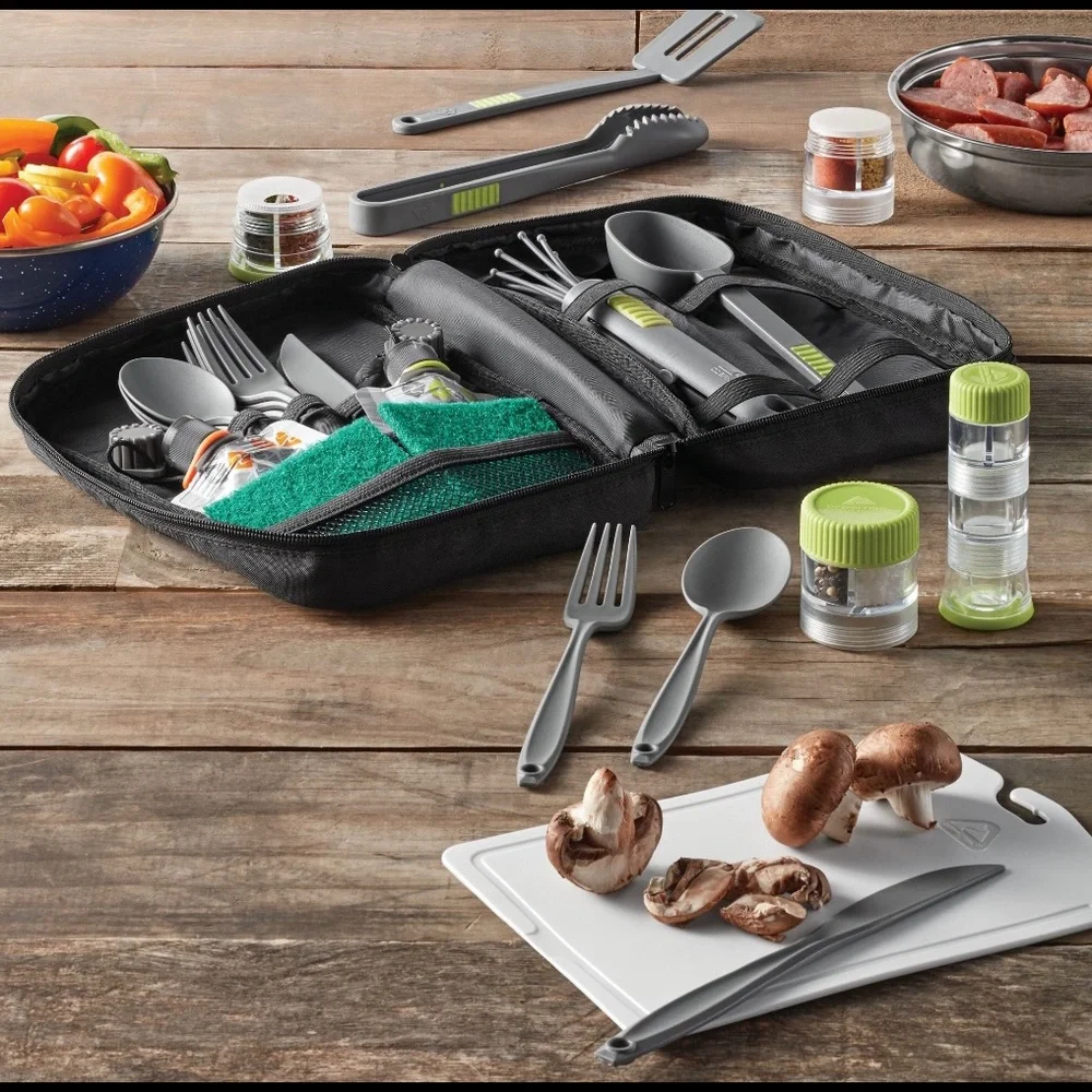 Brand new Ozark Trail 24 Pieces Plastic Camping Mess Kit - Picture 6 of 6